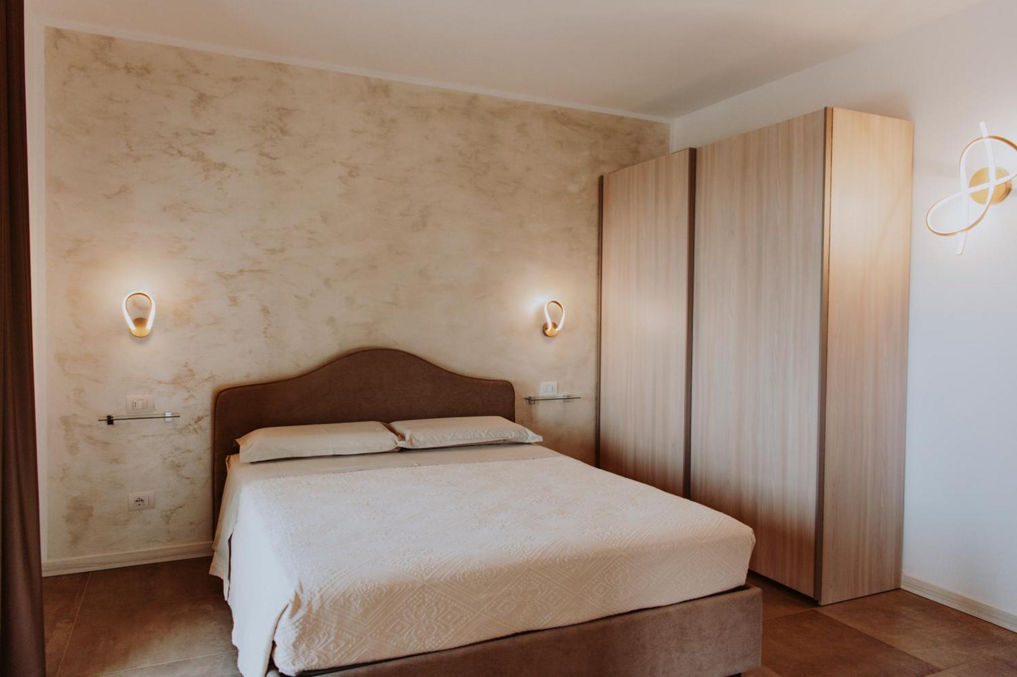 Antica Dimora Dei Gelsi Bed & Breakfast Manerba del Garda Eksteriør bilde
