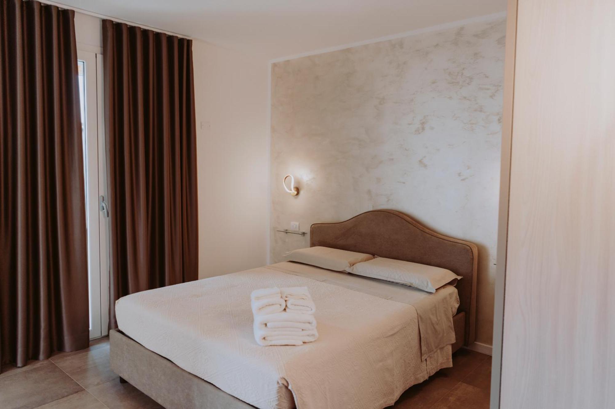 Antica Dimora Dei Gelsi Bed & Breakfast Manerba del Garda Eksteriør bilde