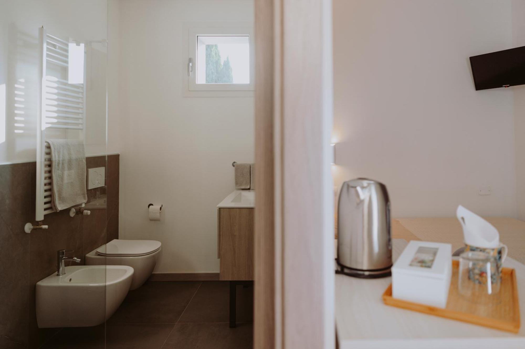 Antica Dimora Dei Gelsi Bed & Breakfast Manerba del Garda Eksteriør bilde